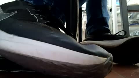 Snapshot of waltherfeet_ chatting on 07-16-26, 04:24 WaltherFeet online show from 07-16-26, 04:24