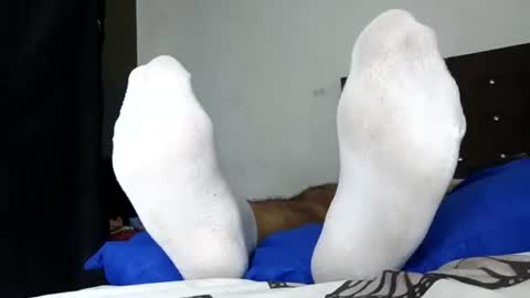 Snapshot of waltherfeet_ chatting on 07-30-26, 01:15 WaltherFeet online show from 07-30-26, 01:15