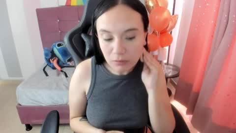 Snapshot of wanda_sg chatting on 05-02-26, 03:06 Alexandra online show from 05-02-26, 03:06