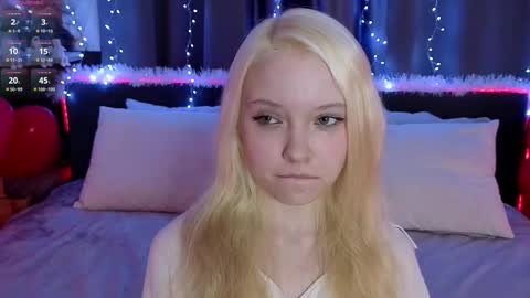 Snapshot of wandaalsbrook chatting on 02-21-26, 01:17 Emi online show from 02-21-26, 01:17