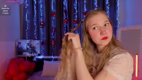 Snapshot of wandaalsbrook chatting on 02-21-26, 01:23 Emi online show from 02-21-26, 01:23