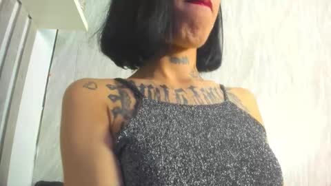 Snapshot of wandaloov chatting on 11-14-25, 03:38 wanda online show from 11-14-25, 03:38