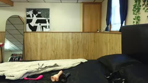 wanderlustgaal online show from 07-10-26, 01:03
