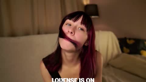 Snapshot of wanettabal chatting on 10-16-25, 10:38 Betti online show from 10-16-25, 10:38