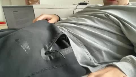 Snapshot of wankerkingxxxx chatting on 11-18-25, 10:09 wankerkingxxxx online show from 11-18-25, 10:09