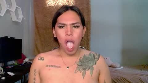 Snapshot of wanna_bewithyouxxx chatting on 05-28-26, 11:46 LIZA online show from 05-28-26, 11:46