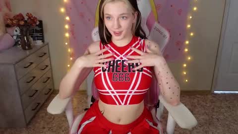 Kate online show from 03-02-25, 08:16