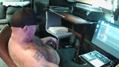 inittogetitin online show from 02-23-26, 07:39