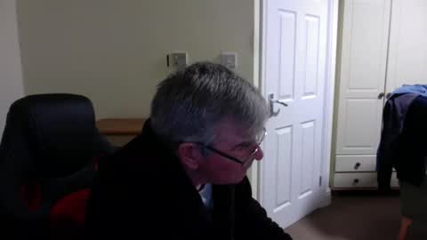 Snapshot of wanttobefree90 chatting on 04-17-26, 07:39 wanttobefree90 online show from 04-17-26, 07:39