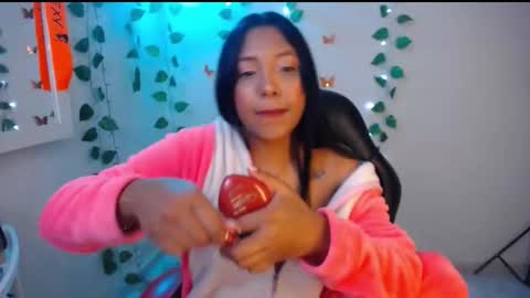 EMILY online show from 05-03-26, 01:33