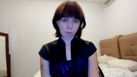 Snapshot of warm_june chatting on 01-02-25, 10:22 June online show from 01-02-25, 10:22