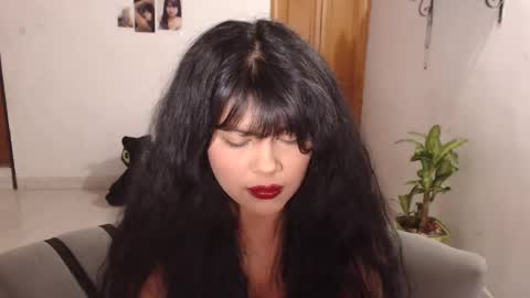 Snapshot of warrior_xena chatting on 10-26-25, 11:42 warrior_xena online show from 10-26-25, 11:42