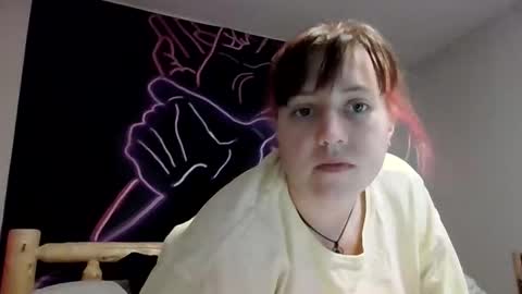 warwhore24 online show from 04-15-26, 06:37