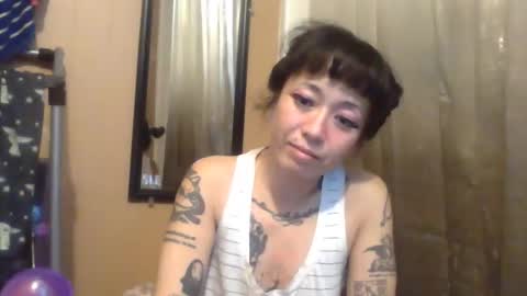 Snapshot of wasabibarbie chatting on 10-15-25, 03:45 Tyla Durden online show from 10-15-25, 03:45