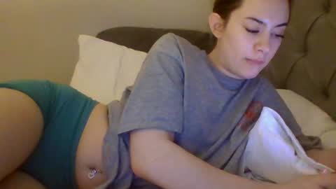 Snapshot of wasiancutiee chatting on 06-11-26, 02:00 wasiancutie online show from 06-11-26, 02:00