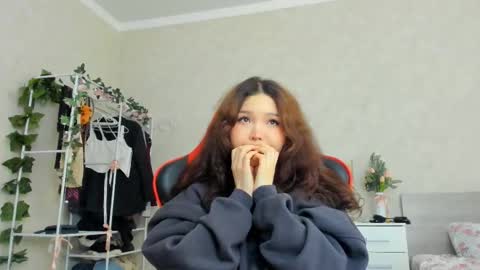 Snapshot of wastforu chatting on 02-11-25, 10:59 wastforu online show from 02-11-25, 10:59