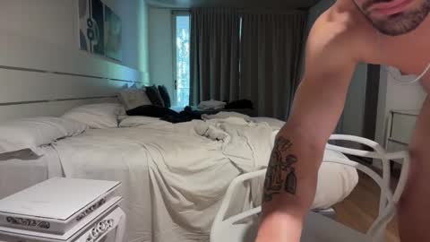 wearetwo online show from 03-24-26, 02:00