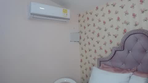 Milf Latina online show from 03-16-26, 12:53