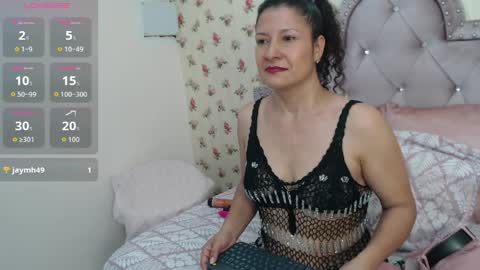 Milf Latina online show from 04-10-26, 02:33