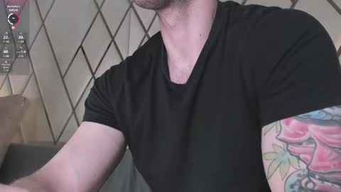 Snapshot of waynemiller_ chatting on 03-09-25, 02:10 Wayne online show from 03-09-25, 02:10