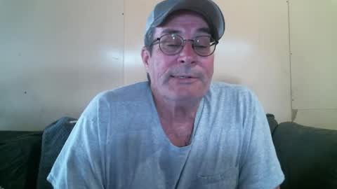 Snapshot of wbfarm chatting on 05-30-26, 06:05 WB Farm online show from 05-30-26, 06:05