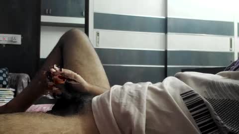 Snapshot of wearcondom chatting on 12-06-24, 04:06 sexyguy online show from 12-06-24, 04:06