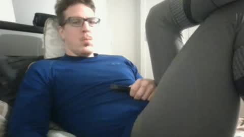 Snapshot of weatheredvoid chatting on 01-29-25, 01:05 WeatheredVoid online show from 01-29-25, 01:05