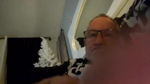 Snapshot of webcamateurs chatting on 12-05-25, 09:29 webcamateurs online show from 12-05-25, 09:29