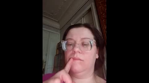 Marina online show from 04-09-26, 03:17