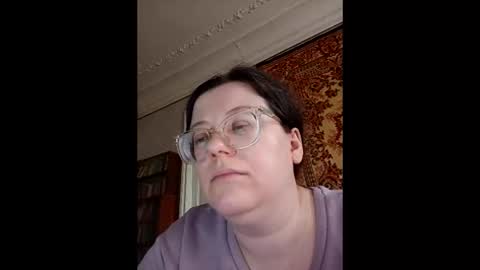 Snapshot of webgirl2 chatting on 04-29-26, 01:48 Marina online show from 04-29-26, 01:48
