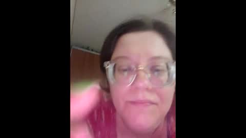 Snapshot of webgirl2 chatting on 06-01-26, 12:29 Marina online show from 06-01-26, 12:29