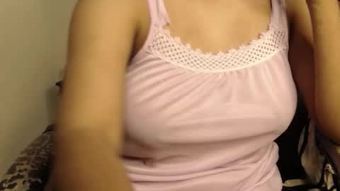 mina online show from 11-18-25, 10:36