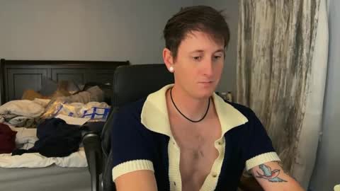 Snapshot of webslingxxxx chatting on 12-17-24, 11:59 webslingxxxx online show from 12-17-24, 11:59