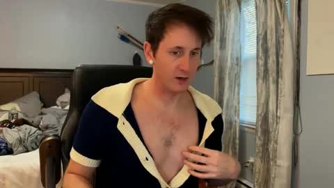 Snapshot of webslingxxxx chatting on 01-01-25, 10:03 webslingxxxx online show from 01-01-25, 10:03