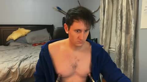 Snapshot of webslingxxxx chatting on 01-22-25, 01:42 webslingxxxx online show from 01-22-25, 01:42