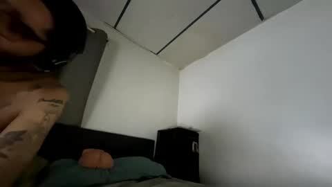 ShootingWebs online show from 01-08-26, 05:43