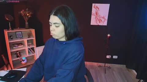 Snapshot of wednesdayfriday chatting on 12-06-24, 10:30 Wednesday Please help me to reach 111 thumbs up online show from 12-06-24, 10:30