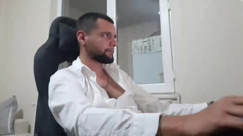 Snapshot of weezing442 chatting on 12-20-24, 06:56 alp online show from 12-20-24, 06:56