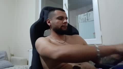 Snapshot of weezing442 chatting on 02-17-25, 06:26 alp online show from 02-17-25, 06:26