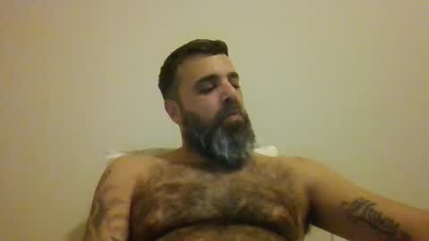 Weezy online show from 11-10-25, 01:48