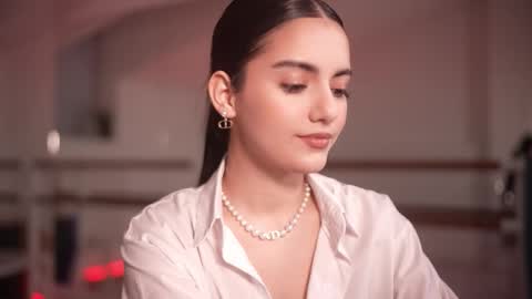 Snapshot of welcome_to_forever chatting on 11-08-25, 02:28 LANA online show from 11-08-25, 02:28