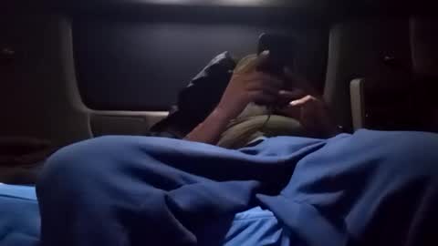 wellhung19781 online show from 04-05-26, 02:25