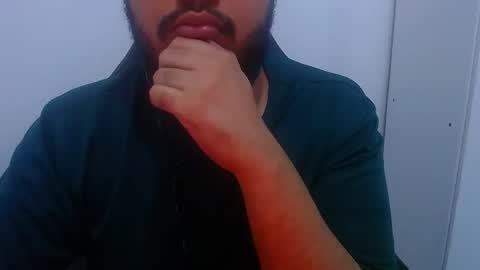 wellingtont online show from 12-15-25, 07:51