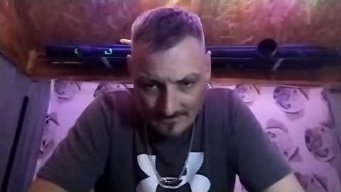 Snapshot of welshdragon37 chatting on 12-22-25, 11:24 Welshdragon37 online show from 12-22-25, 11:24