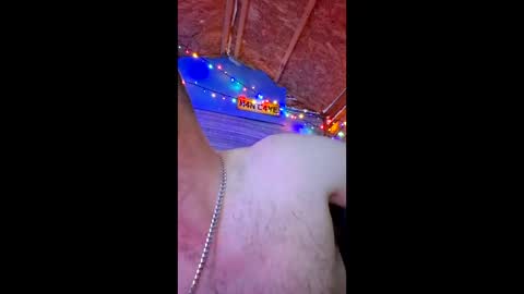 Snapshot of welshdragon37 chatting on 04-01-26, 01:28 Welshdragon37 online show from 04-01-26, 01:28