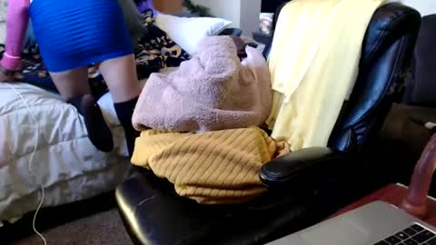 Snapshot of weluvwoman84 chatting on 12-30-24, 05:34 RiZZA and MiKE online show from 12-30-24, 05:34