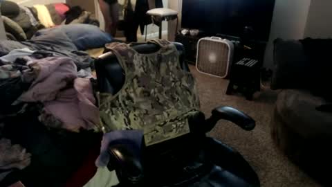 Snapshot of weluvwoman84 chatting on 01-24-25, 12:20 RiZZA and MiKE online show from 01-24-25, 12:20