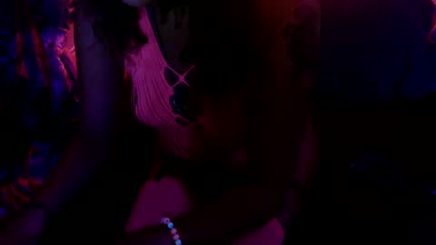 Snapshot of weluvwoman84 chatting on 03-12-25, 07:46 RiZZA and MiKE online show from 03-12-25, 07:46