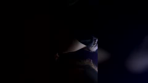 Snapshot of weluvwoman84 chatting on 01-10-26, 09:00 RiZZA and MiKE online show from 01-10-26, 09:00