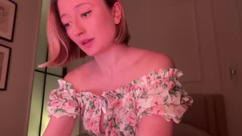 Daisy    online show from 06-01-26, 05:14
